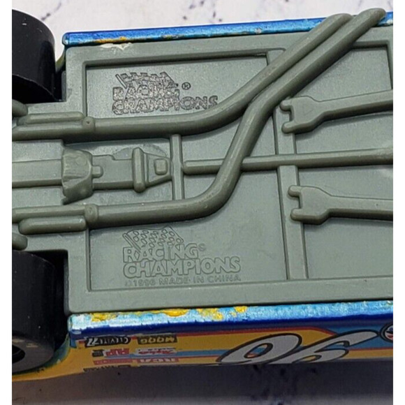 1996 Racing Champions NAPA 500 Program Car 1/64 Stock Car New in Package #97 - Picture 8 of 10